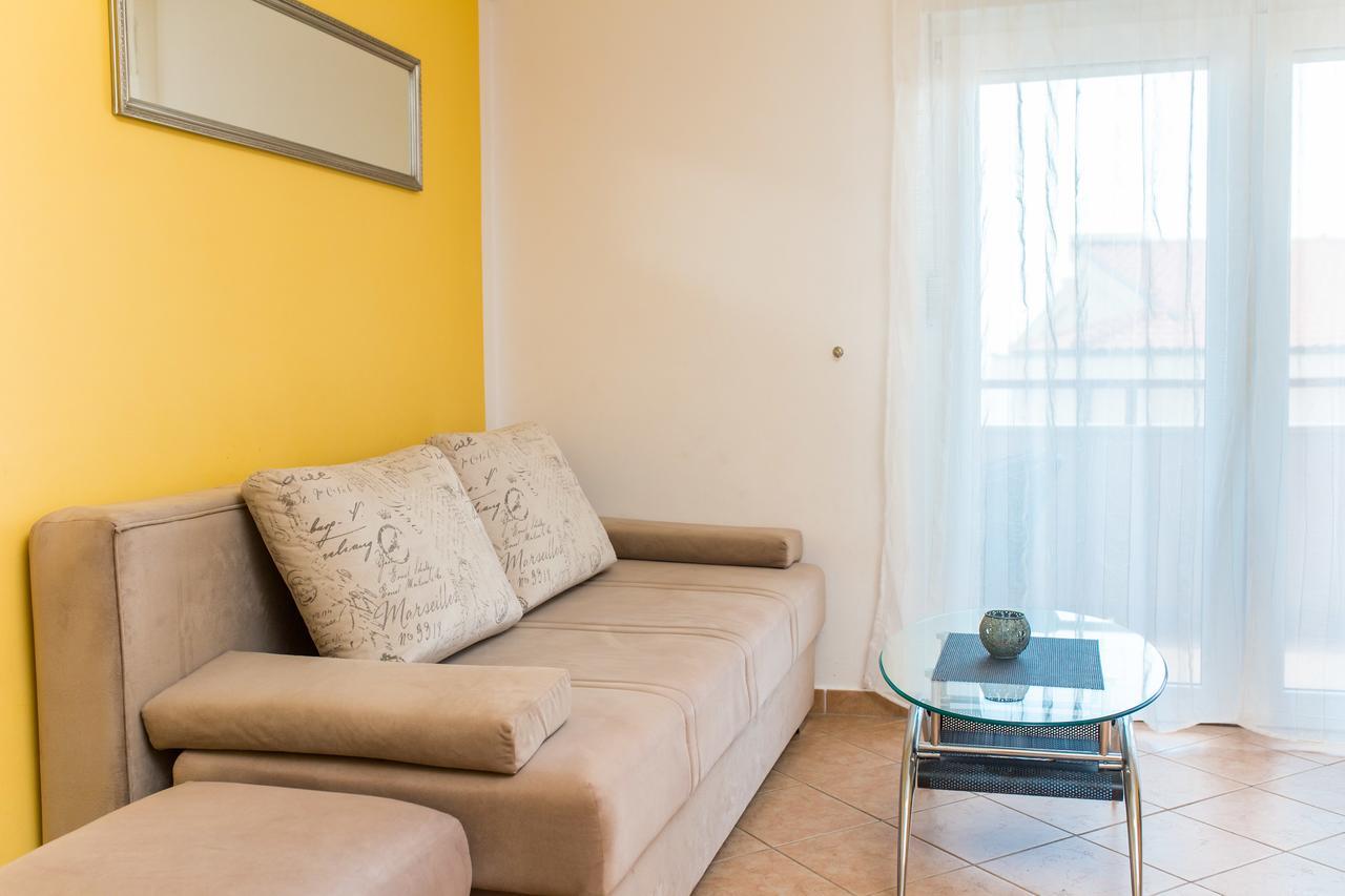 Apartment Clear Sky Baska Voda Bagian luar foto