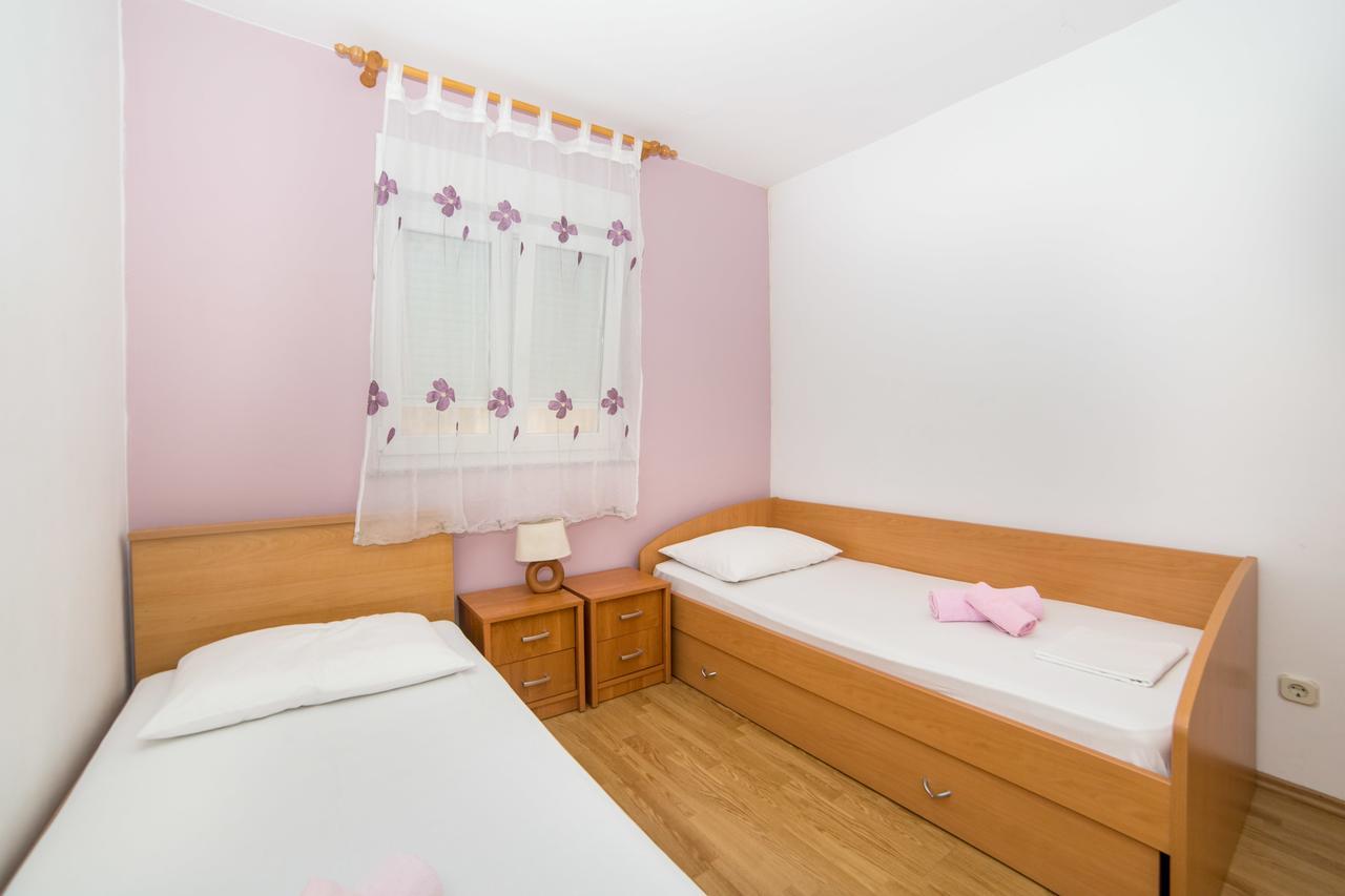 Apartment Clear Sky Baska Voda Bagian luar foto