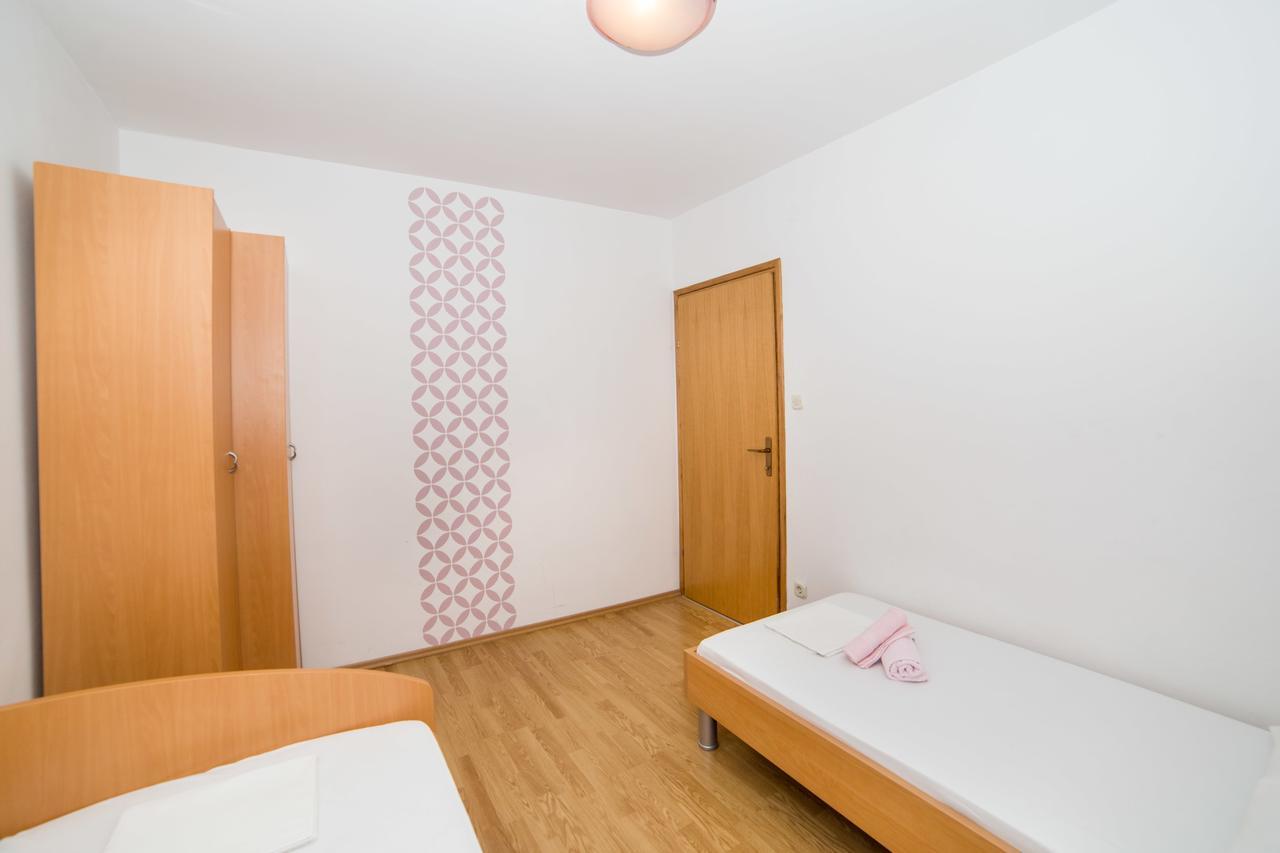 Apartment Clear Sky Baska Voda Bagian luar foto